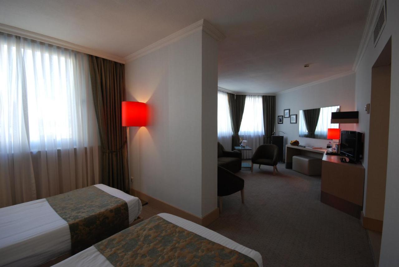 Eresin Hotels Taxim & Premier Istambul Extérieur photo